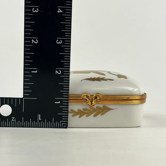 Couleuvre Limoges France Porcelain Trinket Box Roman Helmet Motif Hand Painted - Picture 12 of 14